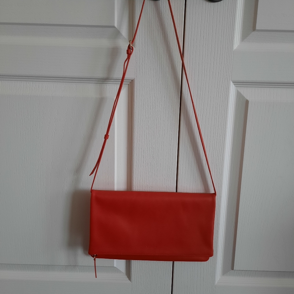 Everlane Elegant Vibrant Red Leather Envelope Bag